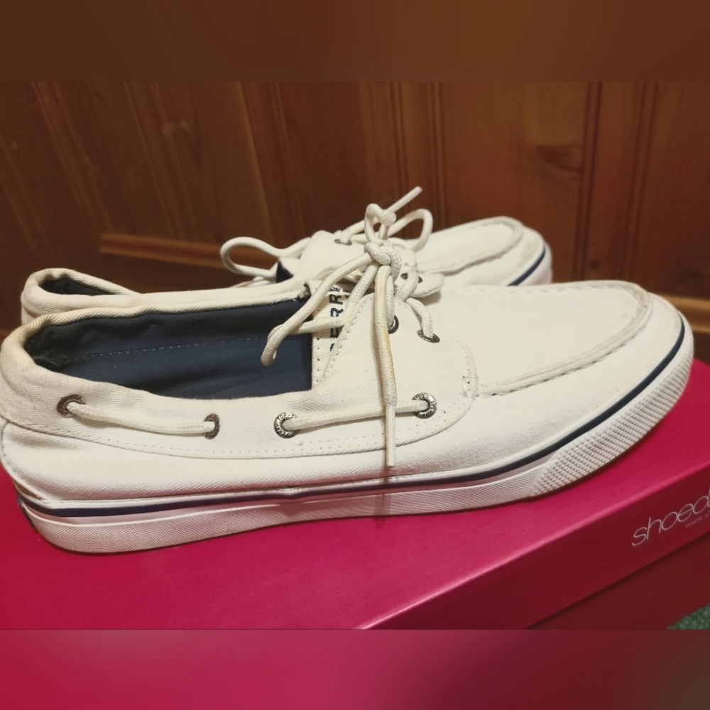 SPERRY TOP SIDER WHITE SHOES SIZE 8.5